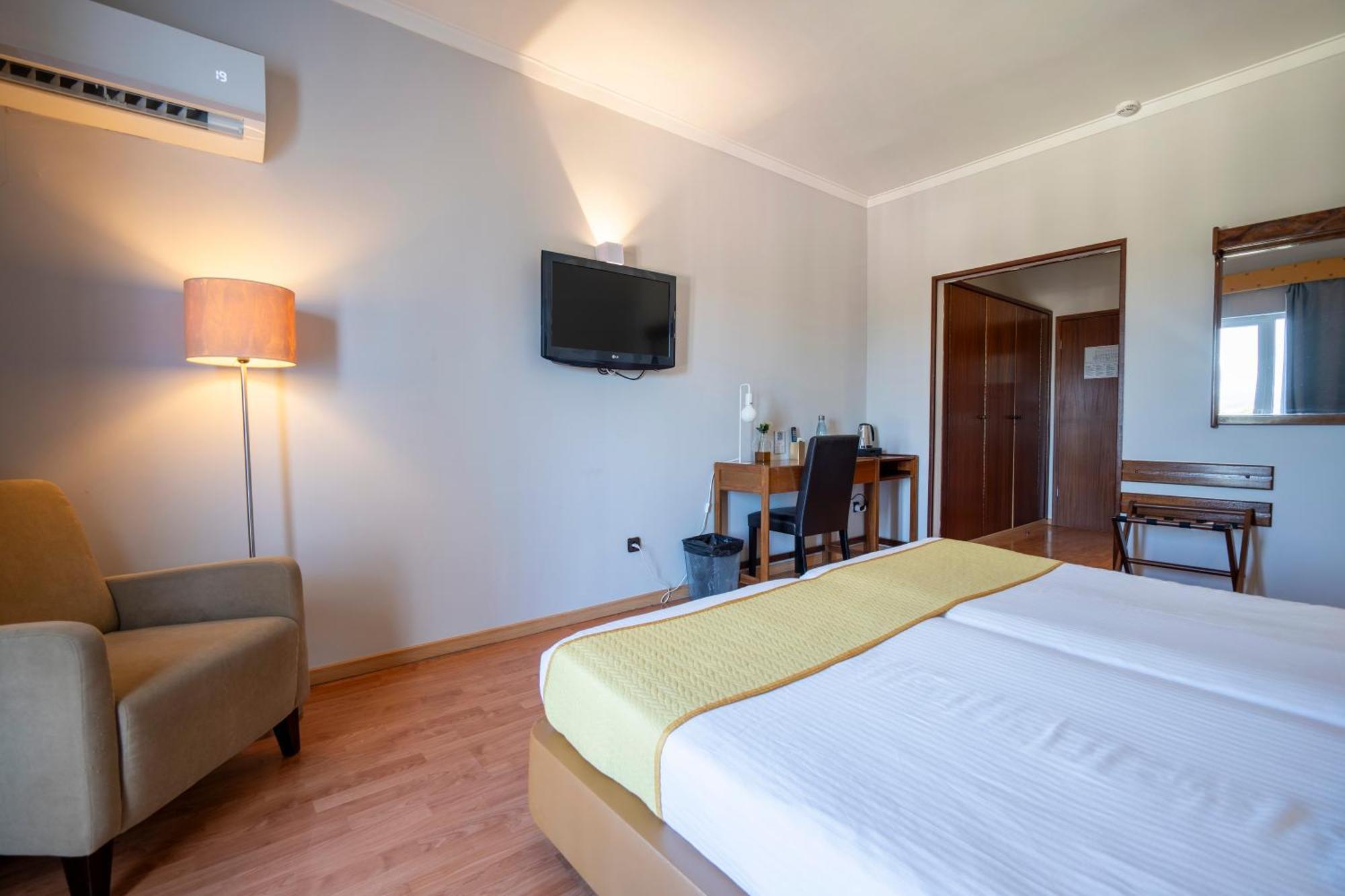 Hotel Onix Viseu Exterior foto